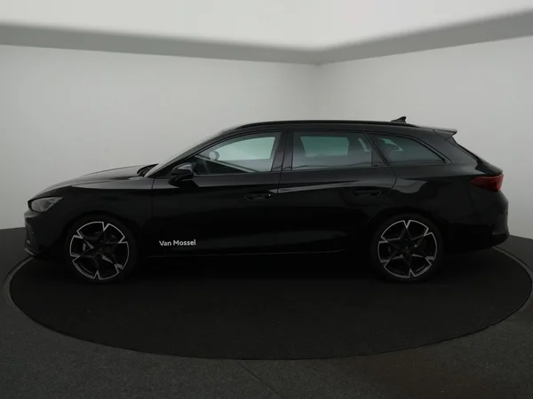 CUPRA Leon ST (2026) — foto 12 van 33