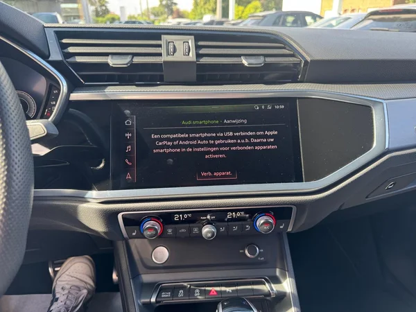 AUDI Q3 (2019) — foto 5 van 24