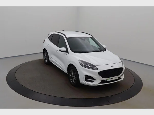 FORD Kuga FHEV (2024) — foto 25 van 29