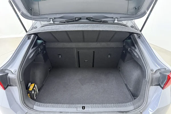 CUPRA Formentor E-Hybrid (PHEV) (2021) — foto 14 van 18