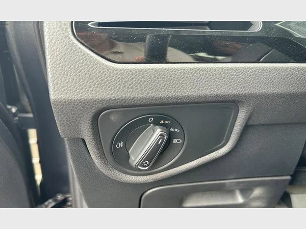 Volkswagen Touran (2020) — foto 20 van 31