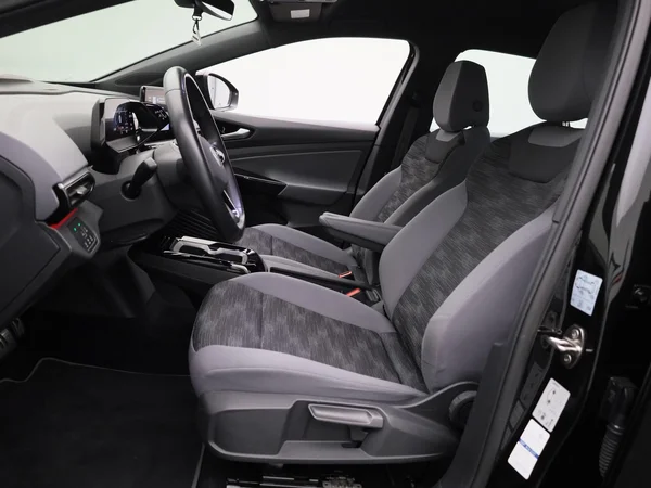 Volkswagen ID.4 (2023) — foto 3 van 41