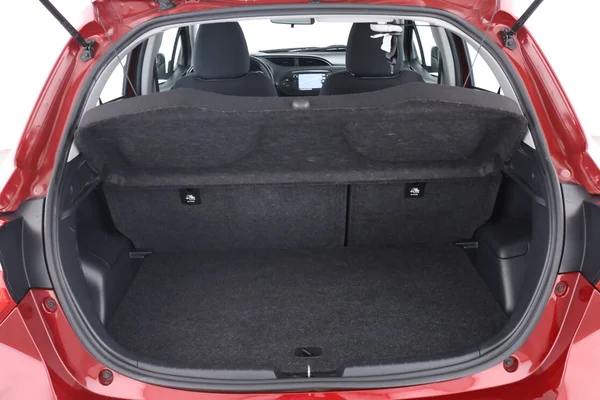 Toyota Yaris (2017) — foto 8 van 16