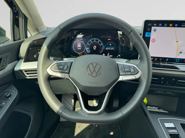 VOLKSWAGEN Golf VIII SW (2026) — foto 14 van 24