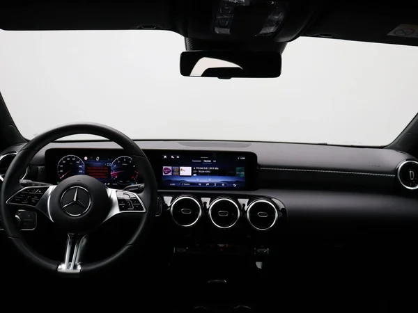 Mercedes-Benz A-Klasse (2025) — foto 11 van 25