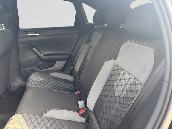 VOLKSWAGEN Taigo (2023) — foto 20 van 20