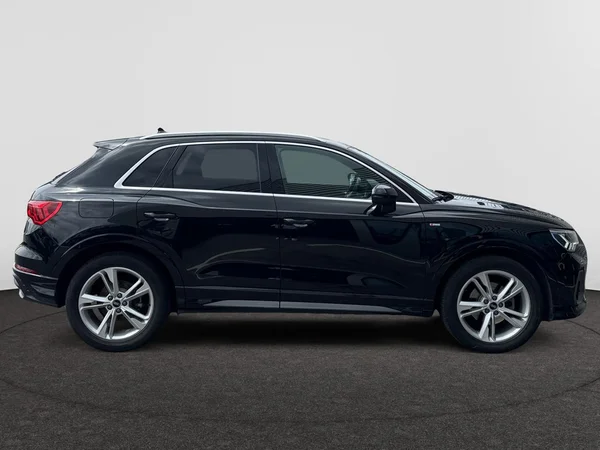 AUDI Q3 Dsl (2021) — foto 21 van 24