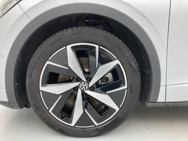 VOLKSWAGEN ID.5 (2024) — foto 20 van 35