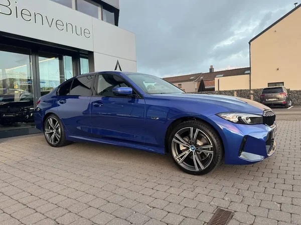 Bmw 320 (2024) — foto 5 van 17