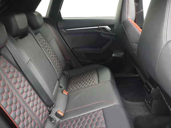 AUDI RS3 Sportback (2025) — foto 6 van 26