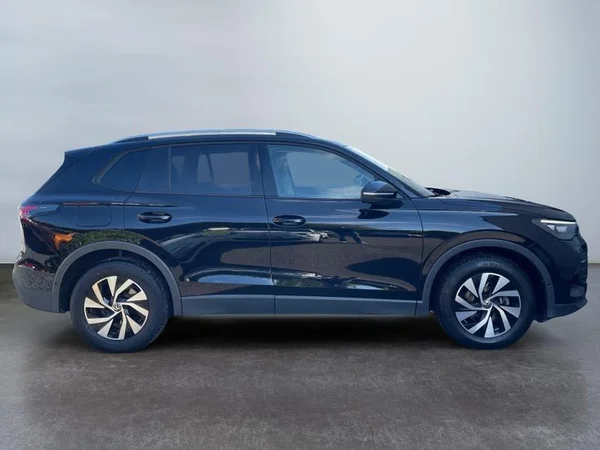 VOLKSWAGEN Tiguan (2024) — foto 29 van 29