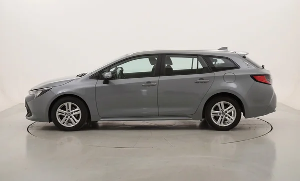 Toyota Corolla SW Hybrid (HEV) (2022) — foto 12 van 30