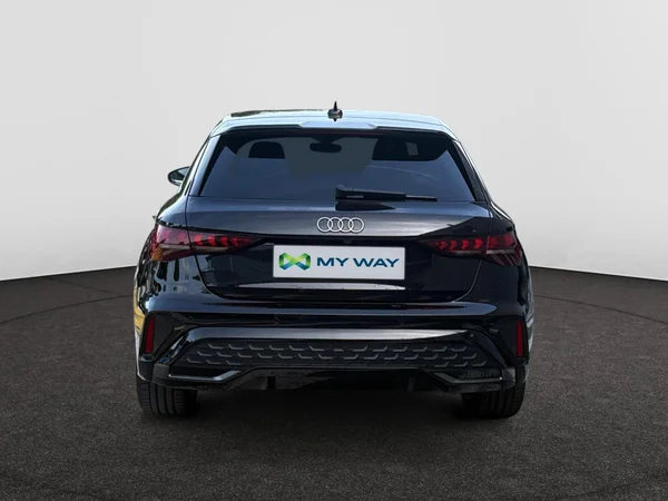 AUDI A3 Sportback PHEV (2026) — foto 18 van 23