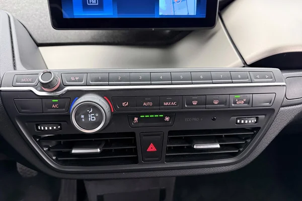 BMW I3 (I01 LCI) (2019) — foto 6 van 33