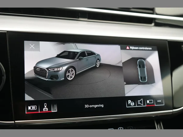 AUDI A8 Long PHEV (2024) — foto 17 van 53