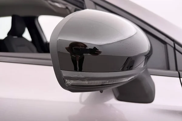 Renault Captur (2021) — foto 17 van 37