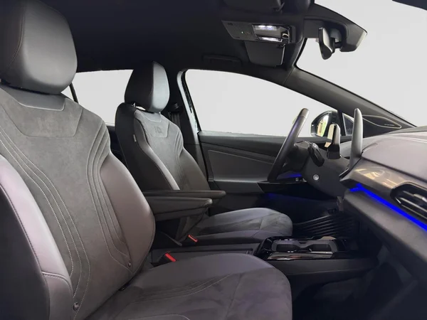 VOLKSWAGEN ID.4 (2026) — foto 14 van 16