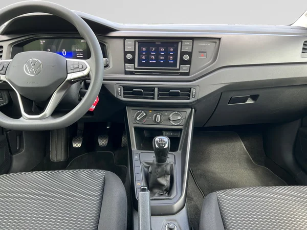 VOLKSWAGEN Polo (2024) — foto 19 van 24