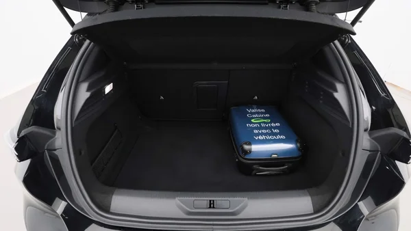 Peugeot 308 (2023) — foto 8 van 35
