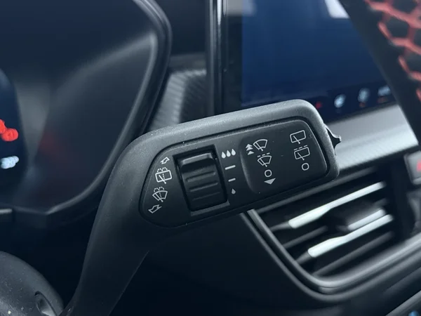 FORD Kuga (2025) — foto 15 van 29