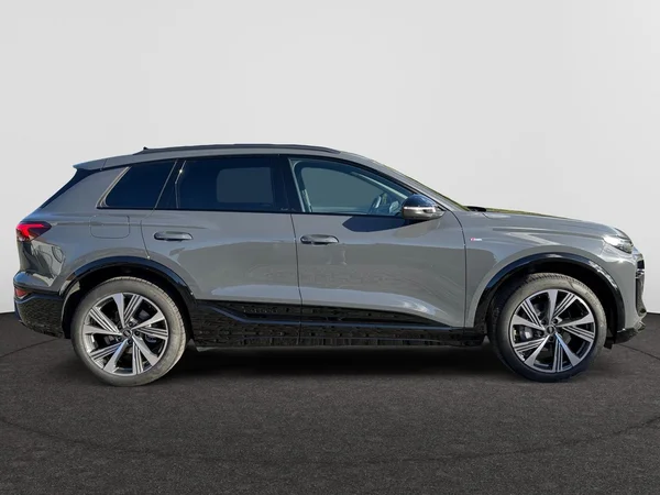 AUDI Q6 e-tron (2026) — foto 23 van 24