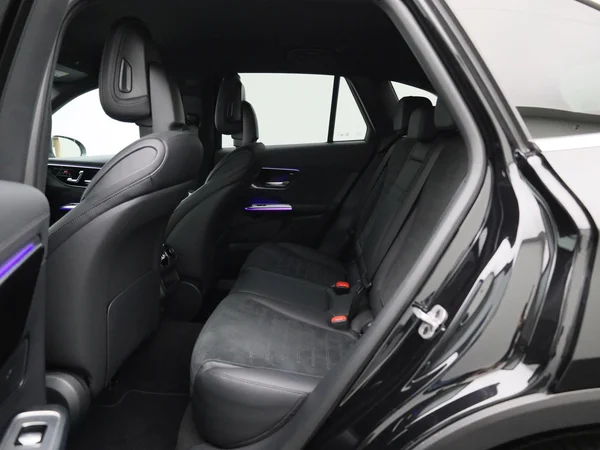 Mercedes-Benz GLC (2025) — foto 2 van 49