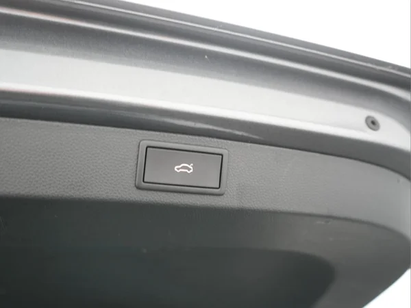 SKODA Karoq (2023) — foto 7 van 27