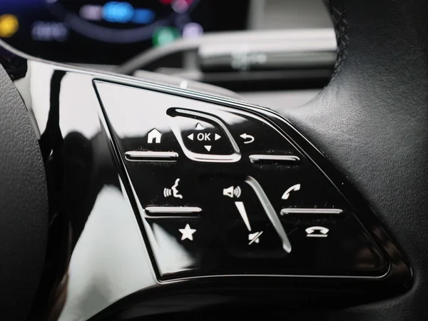 Mercedes-Benz C-Klasse (2022) — foto 19 van 43