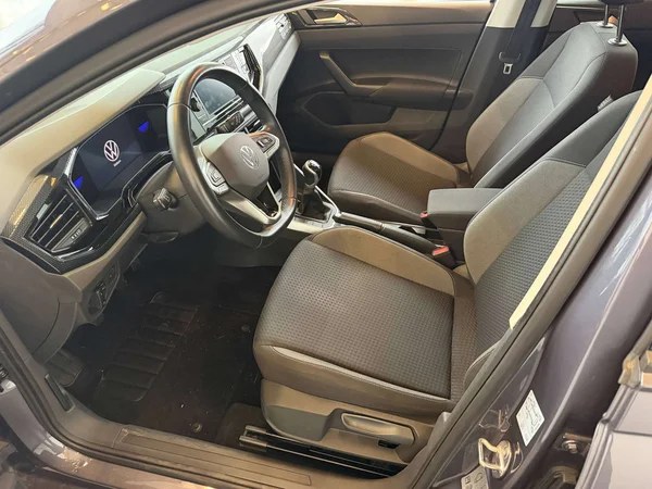 Volkswagen Polo (2022) — foto 2 van 17