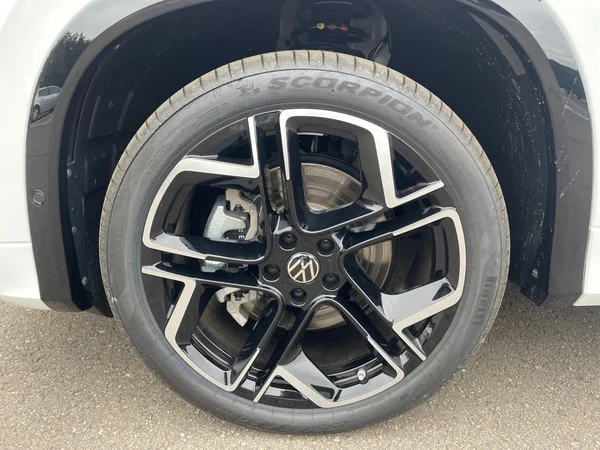 VOLKSWAGEN Tayron eHybrid (PHEV) (2025) — foto 3 van 24