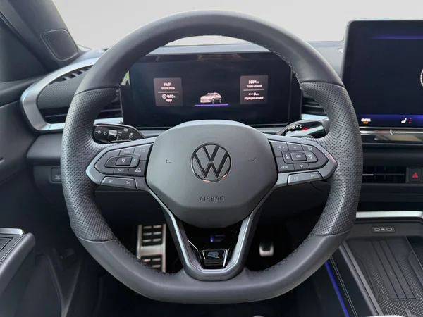 VOLKSWAGEN T-Roc (2026) — foto 15 van 15