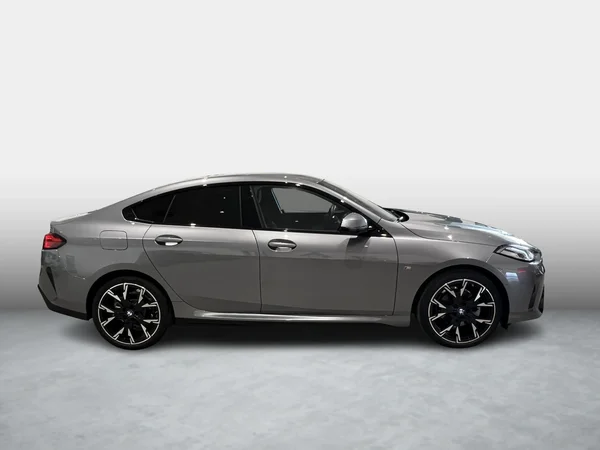 BMW 2 Reeks (2025) — foto 15 van 20