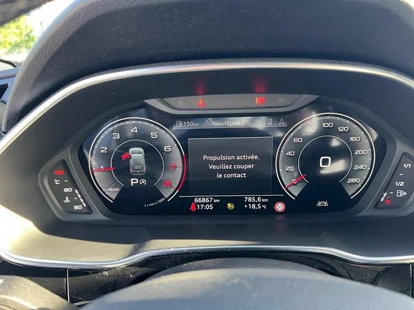 AUDI Q3 (2024) — foto 16 van 17