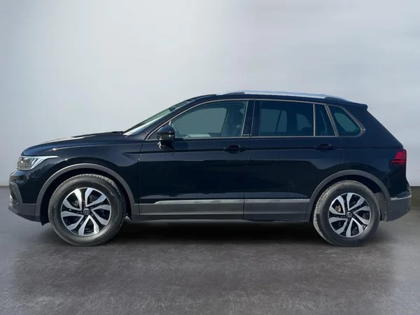 VOLKSWAGEN Tiguan Dsl (2022) — foto 30 van 31