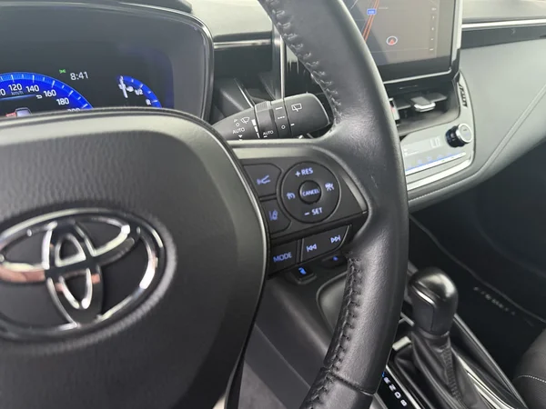 TOYOTA Corolla (2023) — foto 6 van 26