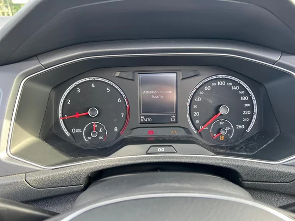 VOLKSWAGEN T-Roc Cabriolet (2021) — foto 16 van 17