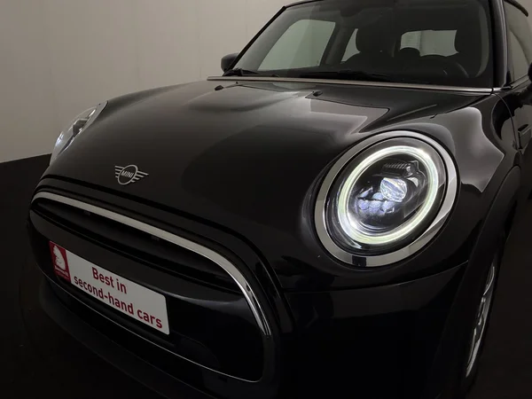 MINI Cooper (2022) — foto 20 van 27
