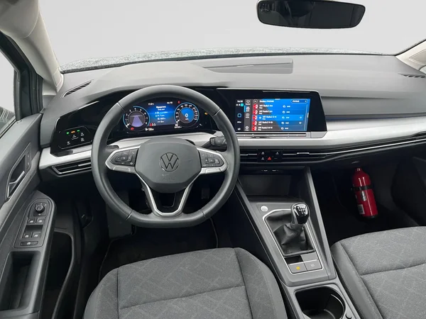 VOLKSWAGEN Golf VIII SW (2023) — foto 7 van 14