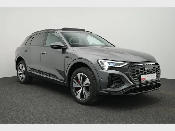 AUDI Q8 e-tron (2025) — foto 18 van 34