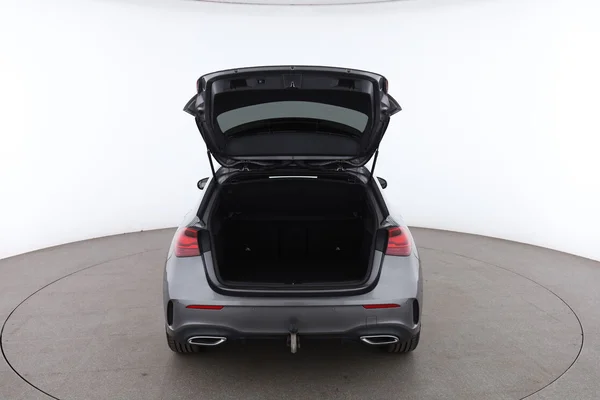 Mercedes-Benz A-Klasse (2023) — foto 7 van 16