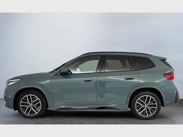 BMW SERIE X X1 (2022) — foto 30 van 32