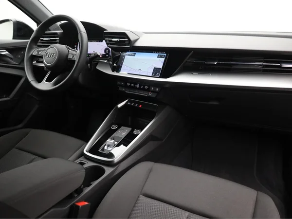 AUDI A3 Sportback (2022) — foto 14 van 20