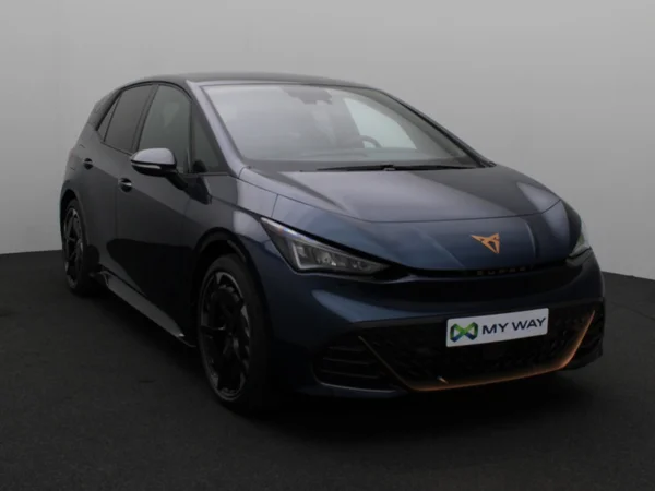 CUPRA Born (2025) — foto 11 van 18