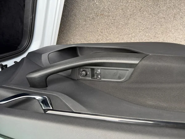 SKODA Kamiq (2022) — foto 10 van 21