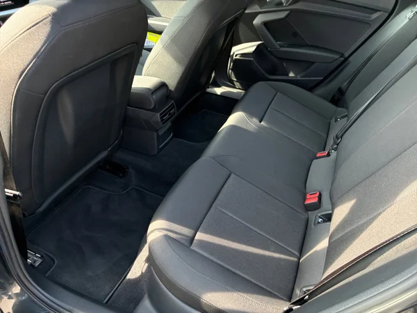 AUDI A3 Sportback (2022) — foto 2 van 24