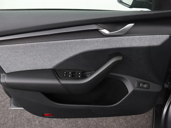 SKODA Octavia Combi (2024) — foto 11 van 20