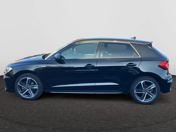 AUDI A1 Sportback (2023) — foto 21 van 24