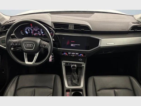 Audi Q3 (2022) — foto 2 van 24