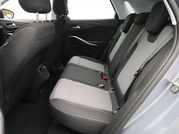 Opel Grandland (2022) — foto 3 van 34