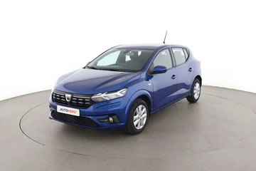 Dacia Sandero e0685662-f4bd-4f08-82a0-f3f982b288df